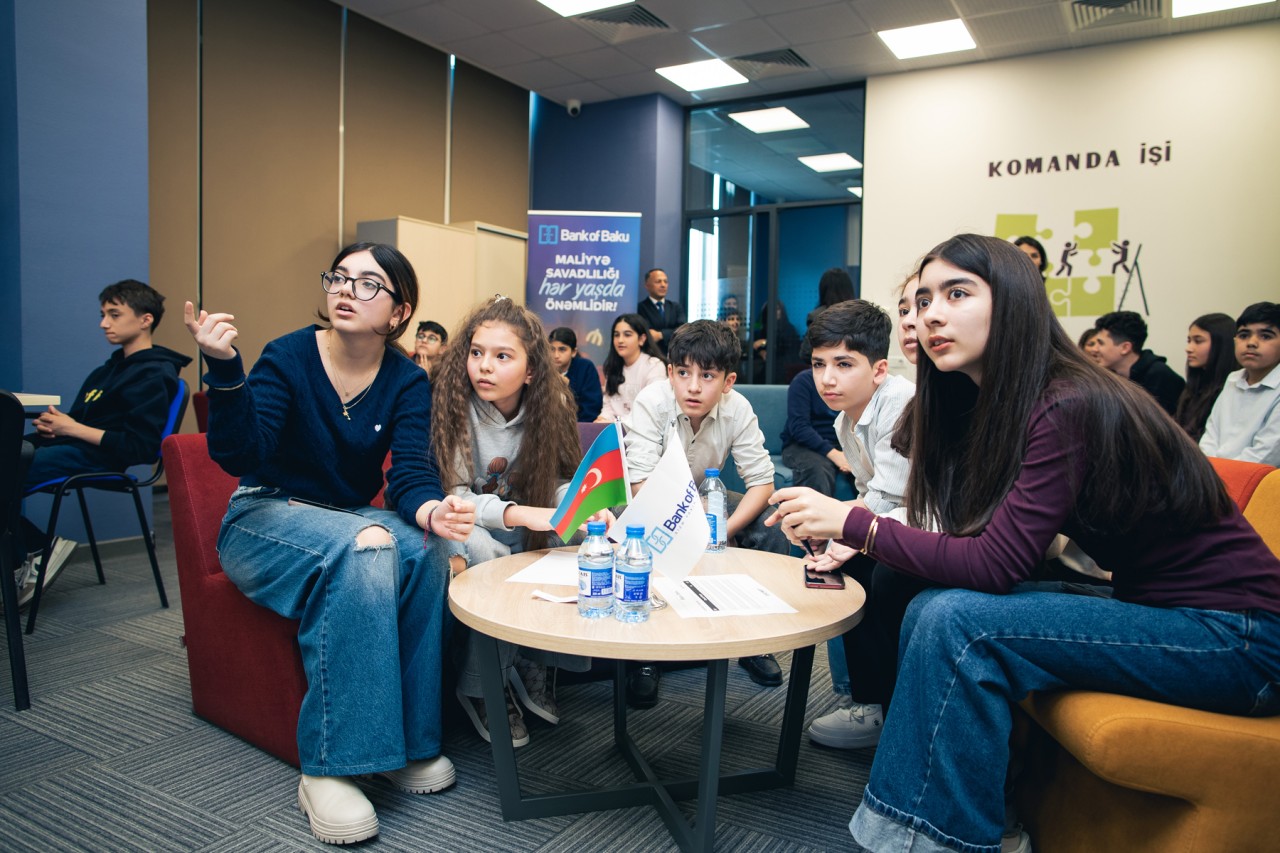 "Bank of Baku"da maliyyə savadlılığı günü - FOTOLAR